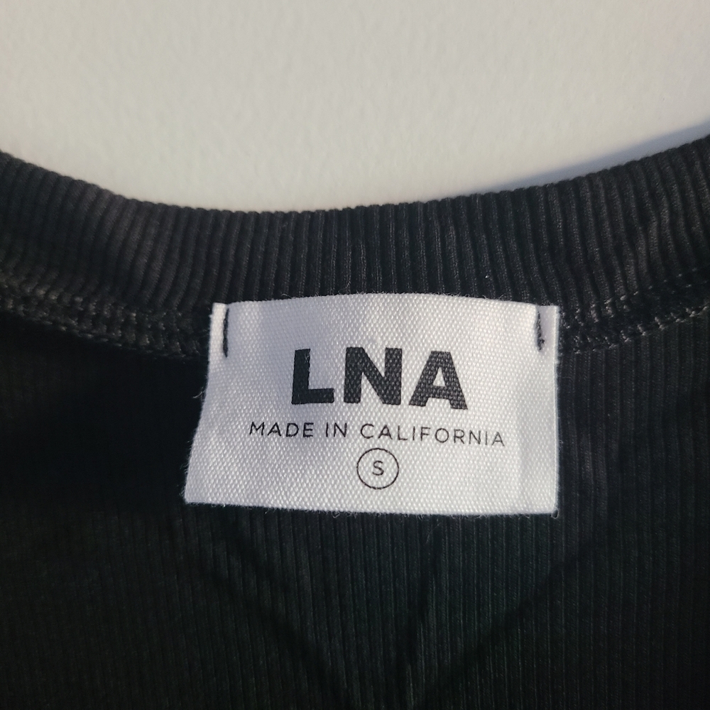 LNA Ribbed V-neck Tank Top Size Small - Picture 3 of 4
